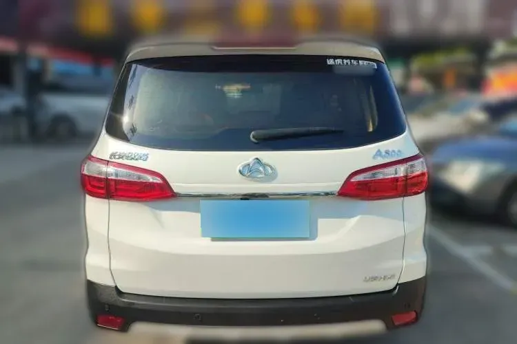 2017 ChangAn Oshan A800 1.6L 125HP L4 5MT,autocango,china used car exporter,china ev exporter,chinese used car exporter,chinese used ev exporter