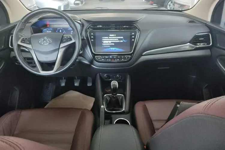 2017 ChangAn Oshan A800 1.6L 125HP L4 5MT,autocango,china used car exporter,china ev exporter,chinese used car exporter,chinese used ev exporter