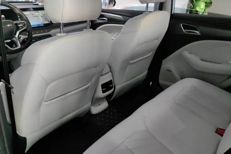 2022 Roewe Lomemo 1.5L 120HP L4 E-CVT Hybrid 2.13KWH,autocango,china used car exporter,china ev exporter,chinese used car exporter,chinese used ev exporter