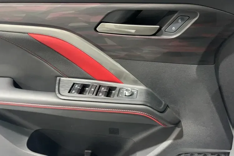 2021 Haval H6 1.5T 150HP L4 7DCT,autocango,china used car exporter,china ev exporter,chinese used car exporter,chinese used ev exporter