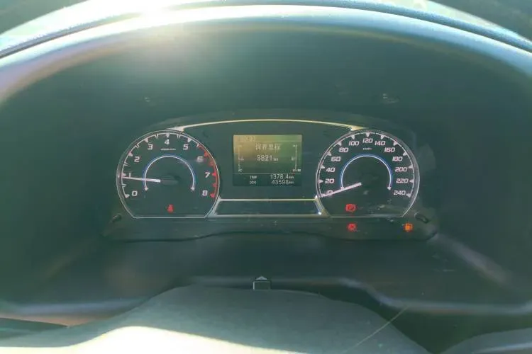 2021 JMC TeShun 2.8T 122HP L4 5MT,autocango,china used car exporter,china ev exporter,chinese used car exporter,chinese used ev exporter