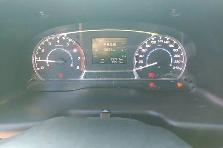 2021 JMC TeShun 2.8T 122HP L4 5MT,autocango,china used car exporter,china ev exporter,chinese used car exporter,chinese used ev exporter