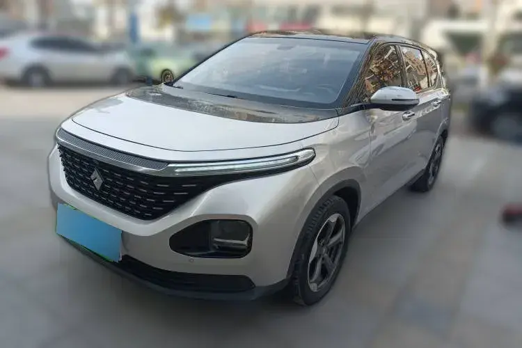 2019 BaoJun RM-5 1.5T 147HP L4 CVT