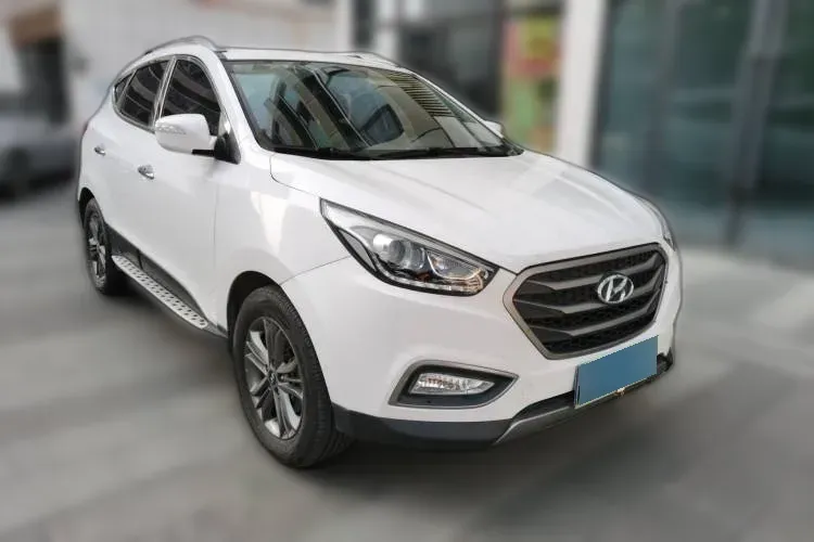 2013 Hyundai ix35 2.0L 165HP L4 6AT,autocango,china used car exporter,china ev exporter,chinese used car exporter,chinese used ev exporter