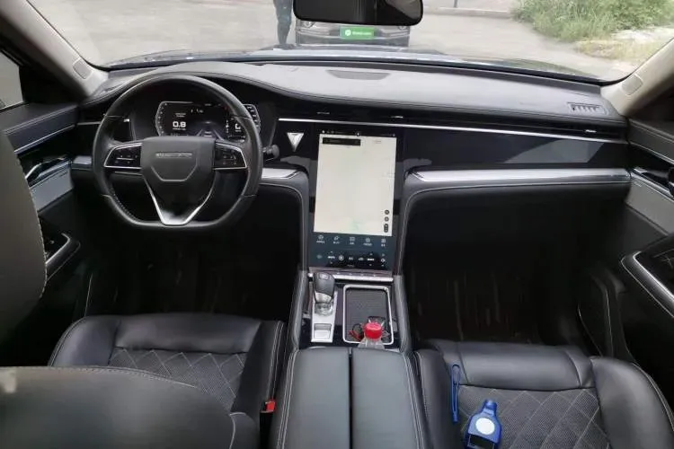 2020 Venucia Star 1.5T 190HP L4 7DCT,autocango,china used car exporter,china ev exporter,chinese used car exporter,chinese used ev exporter