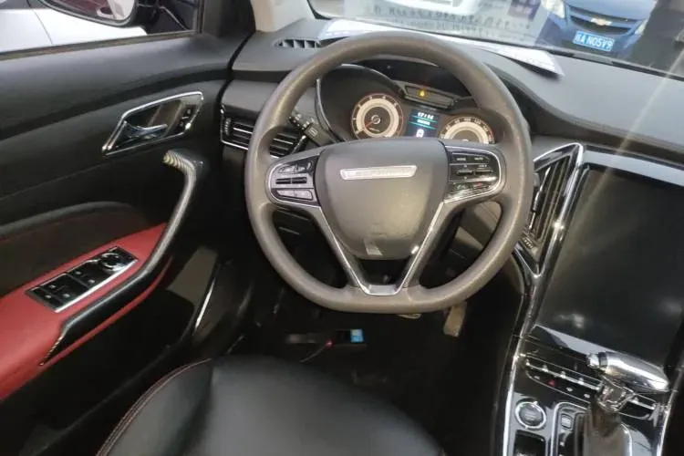 2017 Leopaard CS9 1.5L 113HP L4 CVT,autocango,china used car exporter,china ev exporter,chinese used car exporter,chinese used ev exporter