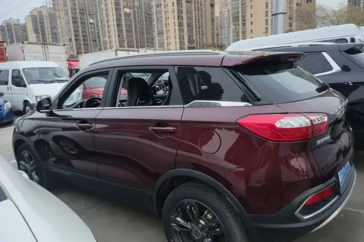 2017 Leopaard CS9 1.5L 113HP L4 CVT,autocango,china used car exporter,china ev exporter,chinese used car exporter,chinese used ev exporter