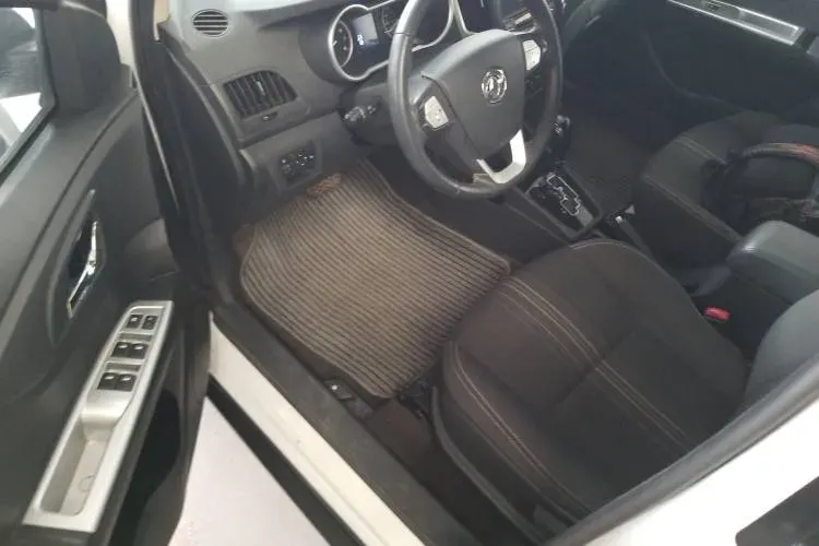 2016 DongFeng Aeolus AX3 1.5L 116HP L4 4AT,autocango,china used car exporter,china ev exporter,chinese used car exporter,chinese used ev exporter