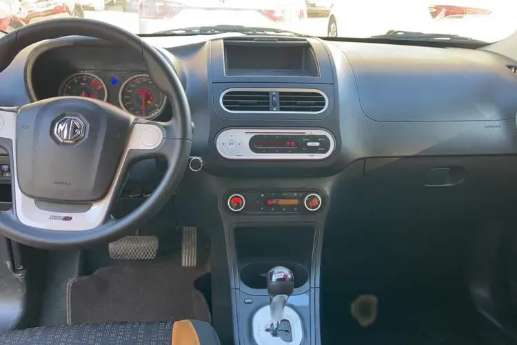 2015 MG 3SW 1.5L 109HP L4 5AMT,autocango,china used car exporter,china ev exporter,chinese used car exporter,chinese used ev exporter