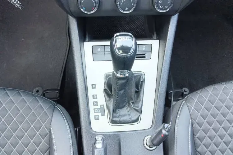 2019 Skoda Octavia 1.2T 116HP L4 7DCT,autocango,china used car exporter,china ev exporter,chinese used car exporter,chinese used ev exporter