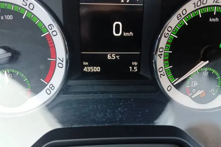 2019 Skoda Octavia 1.2T 116HP L4 7DCT,autocango,china used car exporter,china ev exporter,chinese used car exporter,chinese used ev exporter