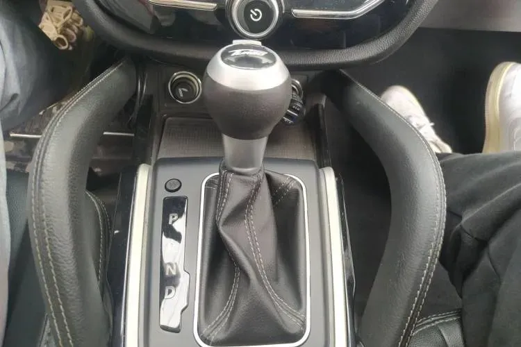 2016 Zotye SR7 1.5T 150HP L4 CVT,autocango,china used car exporter,china ev exporter,chinese used car exporter,chinese used ev exporter