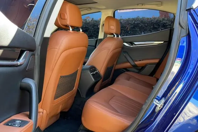 2020 Maserati MC20 3.0T 630HP V6 8DCT,autocango,china used car exporter,china ev exporter,chinese used car exporter,chinese used ev exporter