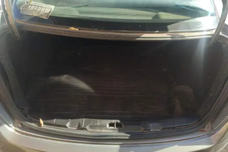 2012 DongFeng Aeolus S30 1.6L 106HP L4 5MT,autocango,china used car exporter,china ev exporter,chinese used car exporter,chinese used ev exporter