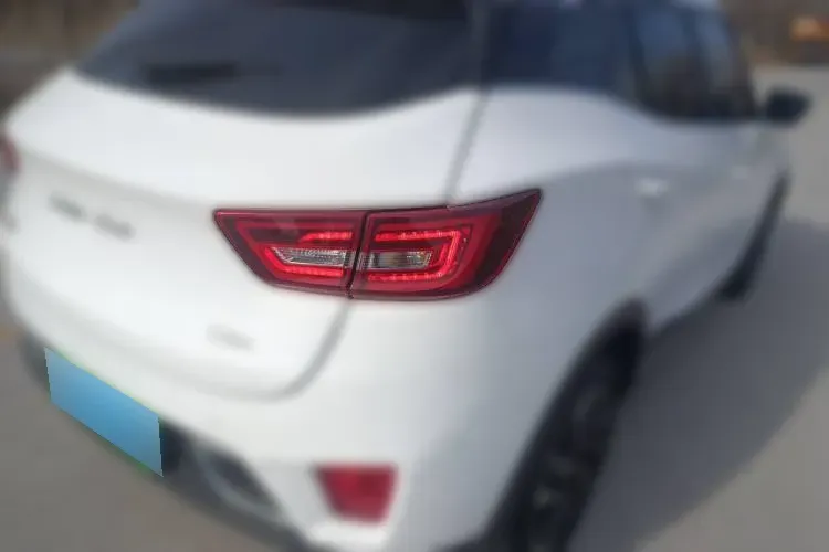 2017 Zotye T300 1.5T 144HP L4 CVT,autocango,china used car exporter,china ev exporter,chinese used car exporter,chinese used ev exporter