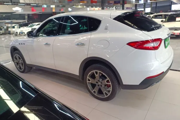 2020 Maserati MC20 3.0T 630HP V6 8DCT,autocango,china used car exporter,china ev exporter,chinese used car exporter,chinese used ev exporter