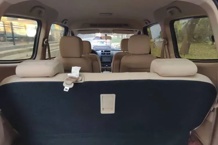 2015 BAIC WeiWang M30 1.5L 116HP L4 5MT,autocango,china used car exporter,china ev exporter,chinese used car exporter,chinese used ev exporter