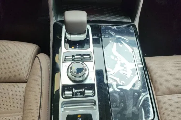 2022 BeiJing BJ60 2.0T 267HP L4 8AT,autocango,china used car exporter,china ev exporter,chinese used car exporter,chinese used ev exporter