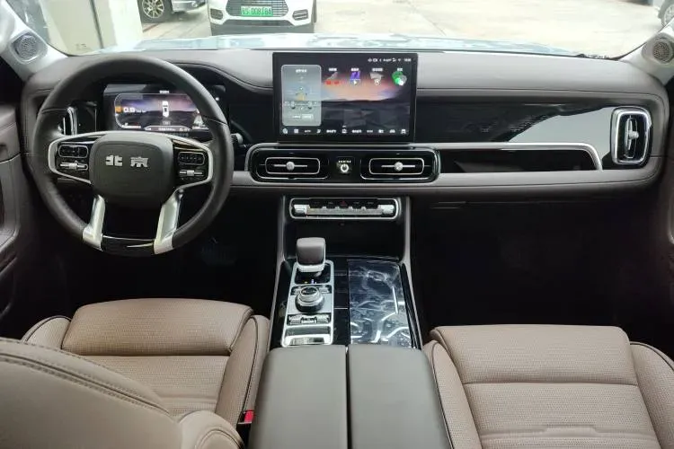 2022 BeiJing BJ60 2.0T 267HP L4 8AT,autocango,china used car exporter,china ev exporter,chinese used car exporter,chinese used ev exporter