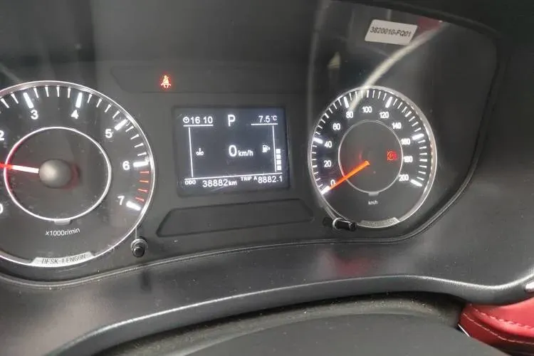 2022 DongFeng Fengon Fengon 500 1.5L 116HP L4 CVT,autocango,china used car exporter,china ev exporter,chinese used car exporter,chinese used ev exporter