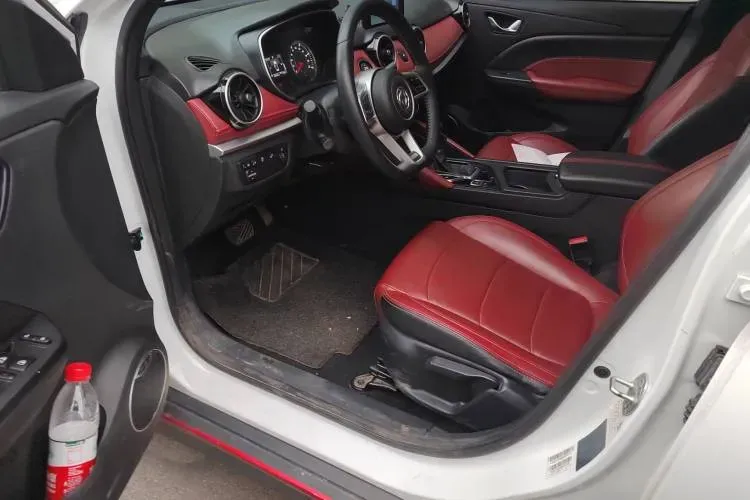 2022 DongFeng Fengon Fengon 500 1.5L 116HP L4 CVT,autocango,china used car exporter,china ev exporter,chinese used car exporter,chinese used ev exporter