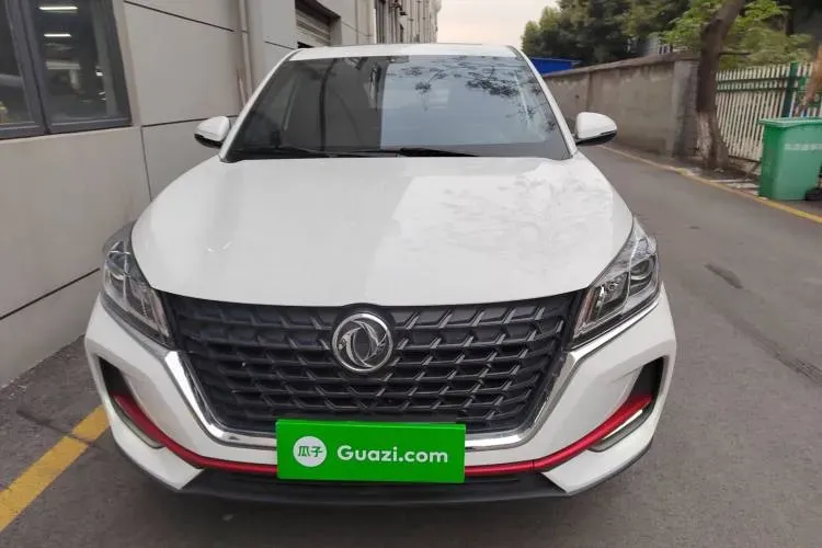 2022 DongFeng Fengon Fengon 500 1.5L 116HP L4 CVT,autocango,china used car exporter,china ev exporter,chinese used car exporter,chinese used ev exporter