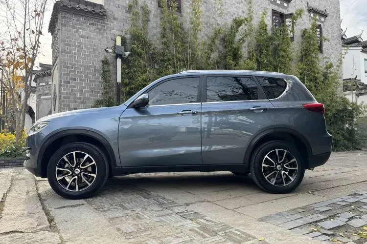 2019 KaiYi X3 1.5L 116HP L4 5MT,autocango,china used car exporter,china ev exporter,chinese used car exporter,chinese used ev exporter