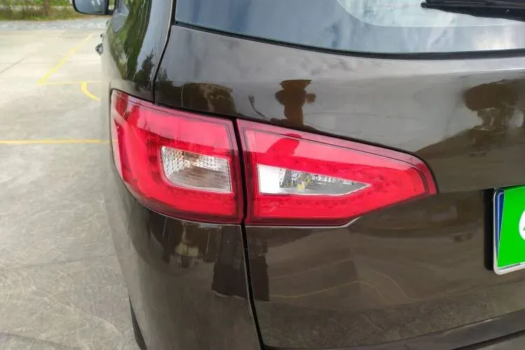 2016 HaiMa V70 1.5T 156HP L4 6AT,autocango,china used car exporter,china ev exporter,chinese used car exporter,chinese used ev exporter