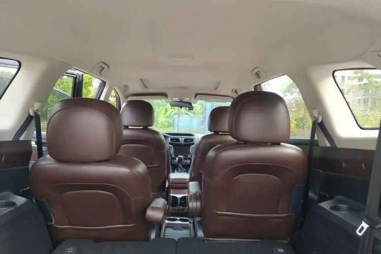 2016 HaiMa V70 1.5T 156HP L4 6AT,autocango,china used car exporter,china ev exporter,chinese used car exporter,chinese used ev exporter