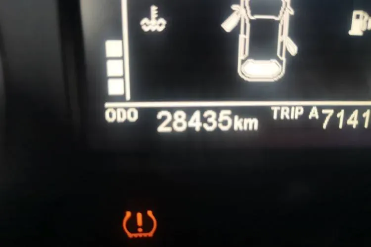 2021 DongFeng Fengon Fengon 500 1.5L 116HP L4 CVT,autocango,china used car exporter,china ev exporter,chinese used car exporter,chinese used ev exporter