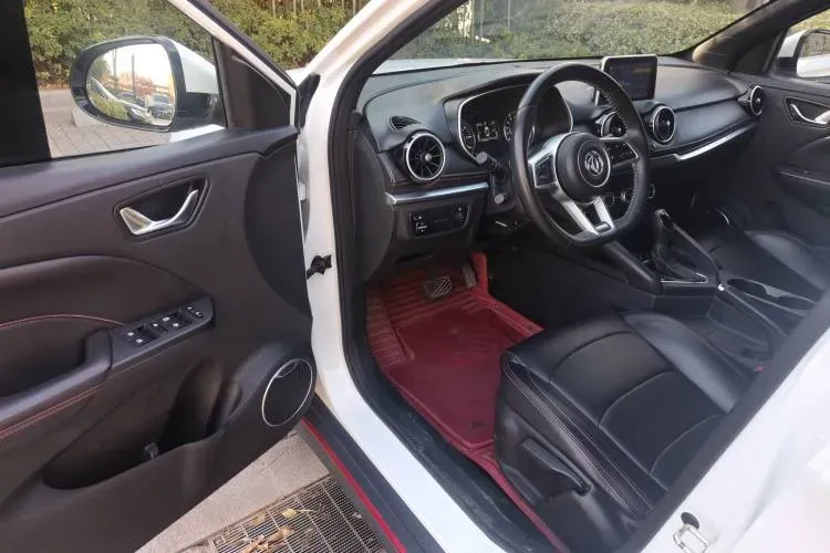 2021 DongFeng Fengon Fengon 500 1.5L 116HP L4 CVT,autocango,china used car exporter,china ev exporter,chinese used car exporter,chinese used ev exporter