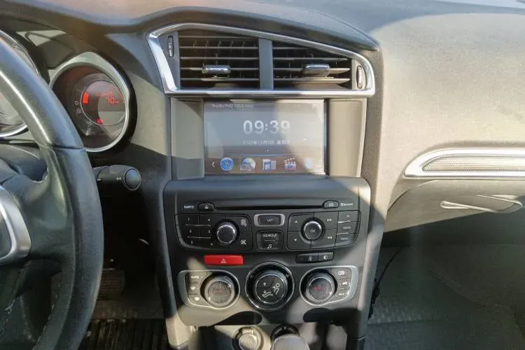 2013 Citroen C4L 1.6T 163HP L4 6AT,autocango,china used car exporter,china ev exporter,chinese used car exporter,chinese used ev exporter