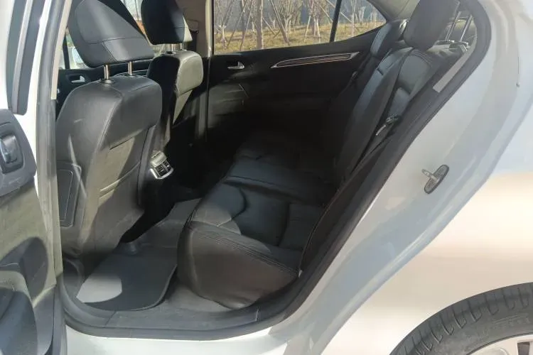 2013 Citroen C4L 1.6T 163HP L4 6AT,autocango,china used car exporter,china ev exporter,chinese used car exporter,chinese used ev exporter