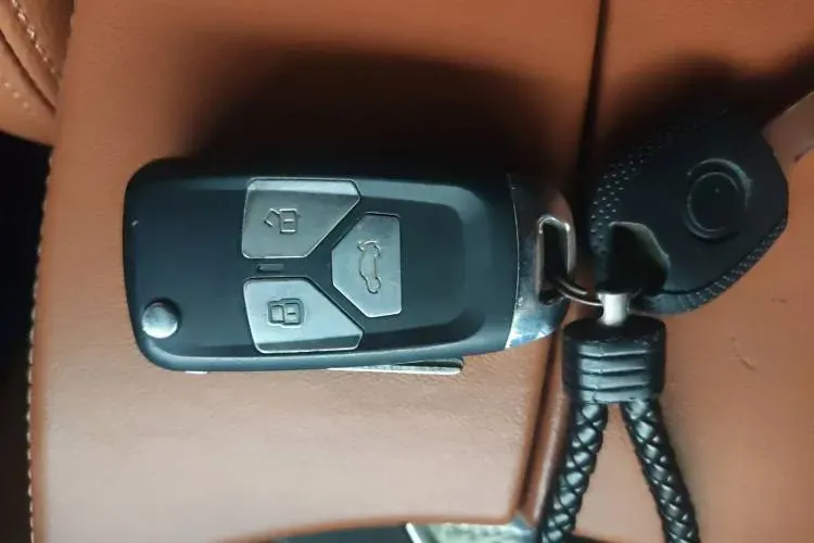 2017 Zotye T600 Coupe 1.5T 162HP L4 5MT,autocango,china used car exporter,china ev exporter,chinese used car exporter,chinese used ev exporter