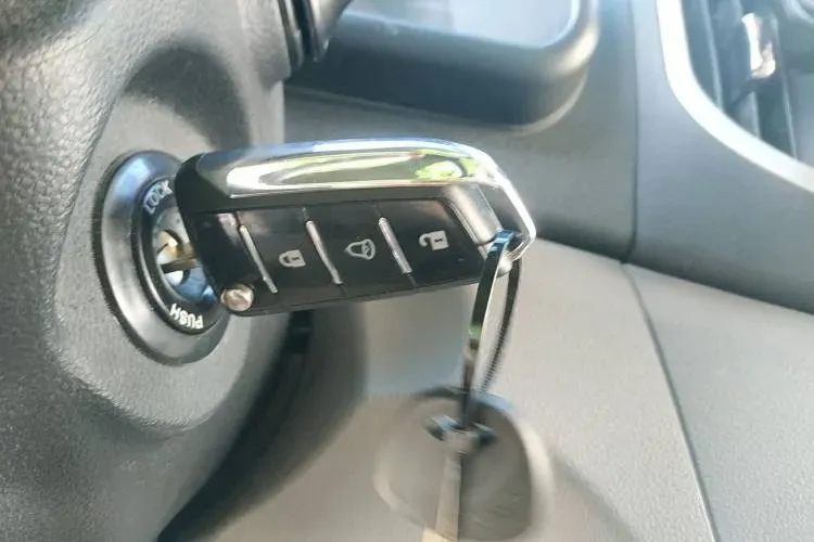 2021 JAC Sunray 2.0T 126HP L4 5MT,autocango,china used car exporter,china ev exporter,chinese used car exporter,chinese used ev exporter