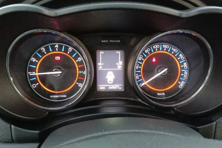 2016 BeiJing Auto Senova X55 1.5L 116HP L4 5MT,autocango,china used car exporter,china ev exporter,chinese used car exporter,chinese used ev exporter