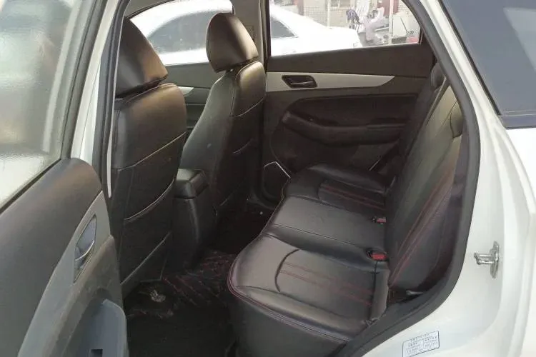 2016 BeiJing Auto Senova X55 1.5L 116HP L4 5MT,autocango,china used car exporter,china ev exporter,chinese used car exporter,chinese used ev exporter