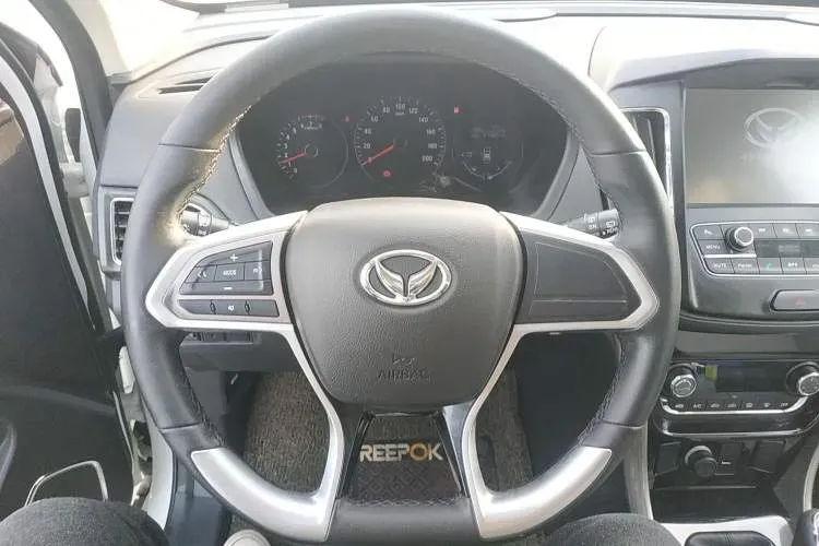 2017 BAIC Hyosow S5 1.3T 133HP L4 5MT,autocango,china used car exporter,china ev exporter,chinese used car exporter,chinese used ev exporter