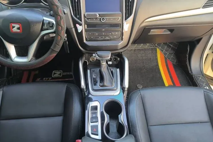 2017 Zotye SR7 1.5T 150HP L4 CVT,autocango,china used car exporter,china ev exporter,chinese used car exporter,chinese used ev exporter