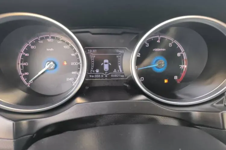 2017 Zotye SR7 1.5T 150HP L4 CVT,autocango,china used car exporter,china ev exporter,chinese used car exporter,chinese used ev exporter