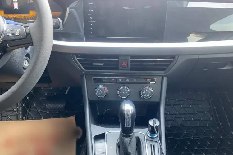 2021 Volkswagen Lavida 1.4T 150HP L4 7DCT,autocango,china used car exporter,china ev exporter,chinese used car exporter,chinese used ev exporter