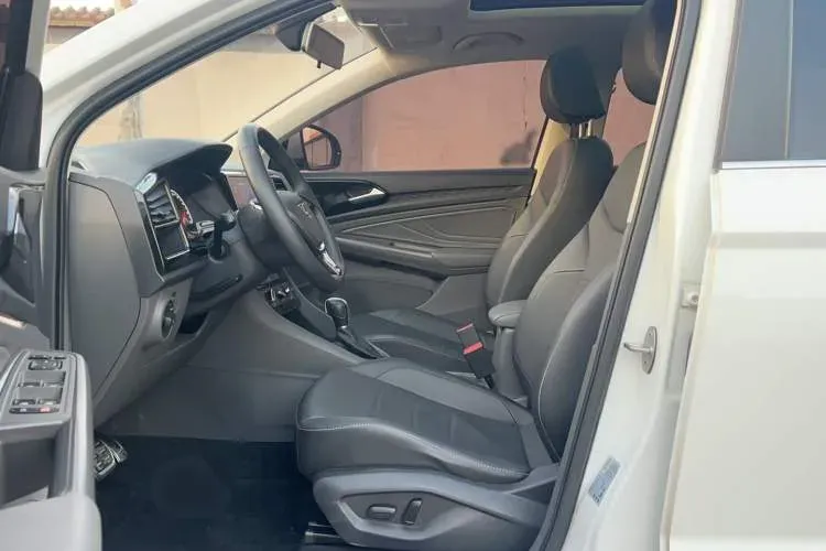 2020 Jetta VS7 1.4T 150HP L4 6AT,autocango,china used car exporter,china ev exporter,chinese used car exporter,chinese used ev exporter