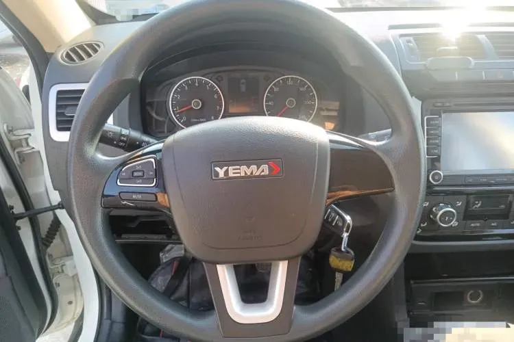 2015 Yema T70 1.8L 133HP L4 5MT,autocango,china used car exporter,china ev exporter,chinese used car exporter,chinese used ev exporter