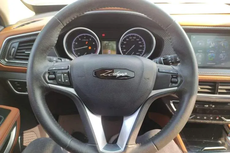 2017 Zotye T300 1.5T 144HP L4 CVT,autocango,china used car exporter,china ev exporter,chinese used car exporter,chinese used ev exporter