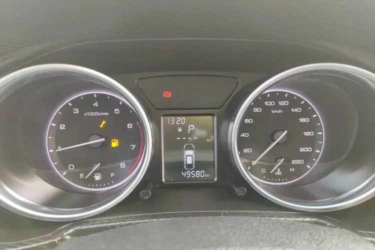 2017 Zotye T300 1.5T 144HP L4 CVT,autocango,china used car exporter,china ev exporter,chinese used car exporter,chinese used ev exporter