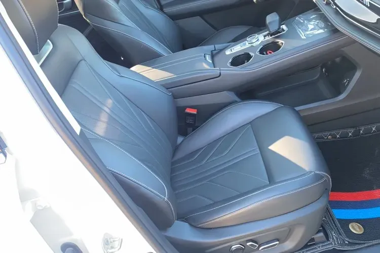 2023 ChangAn UNI-K iDD 1.5T 170HP L4 6TCT PHEV 28.39KWH,autocango,china used car exporter,china ev exporter,chinese used car exporter,chinese used ev exporter