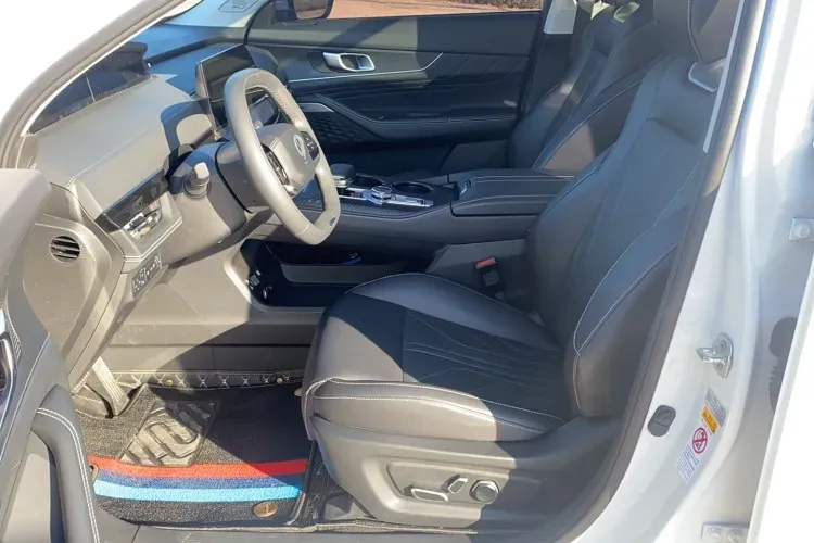 2023 ChangAn UNI-K iDD 1.5T 170HP L4 6TCT PHEV 28.39KWH,autocango,china used car exporter,china ev exporter,chinese used car exporter,chinese used ev exporter