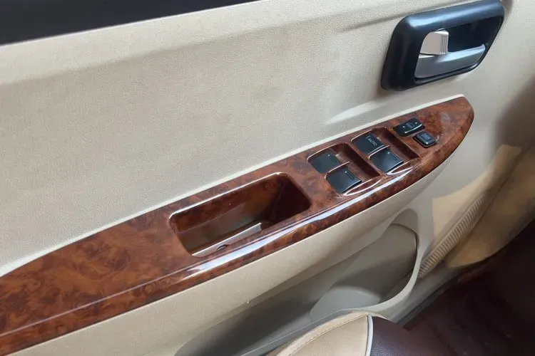 2016 DongFeng Fengon Fengon 330 1.5L 109HP L4 5MT,autocango,china used car exporter,china ev exporter,chinese used car exporter,chinese used ev exporter