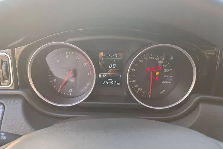 2017 FAW Jumpal D60 1.5L 113HP L4 5MT,autocango,china used car exporter,china ev exporter,chinese used car exporter,chinese used ev exporter