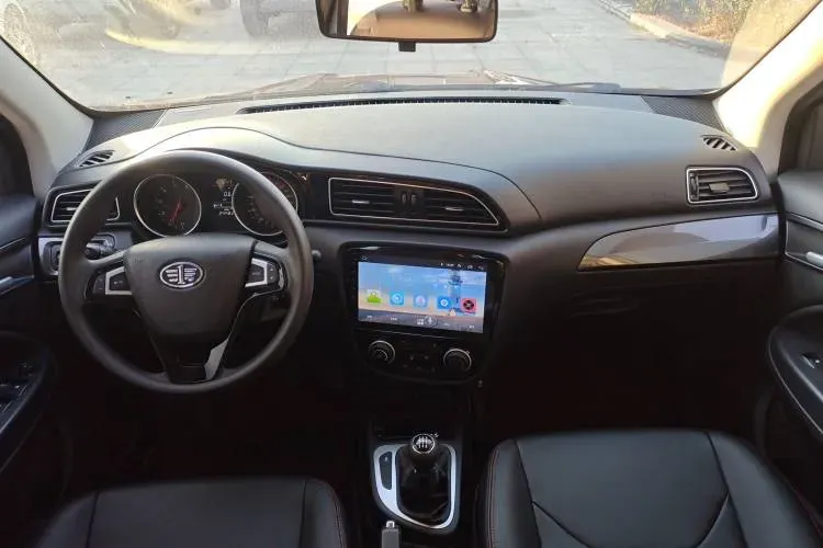 2017 FAW Jumpal D60 1.5L 113HP L4 5MT,autocango,china used car exporter,china ev exporter,chinese used car exporter,chinese used ev exporter